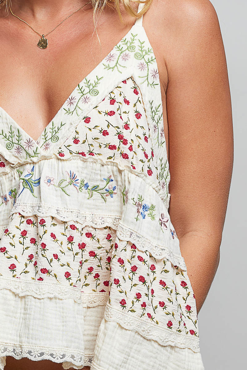 POL Adjustable Strap Floral Tank